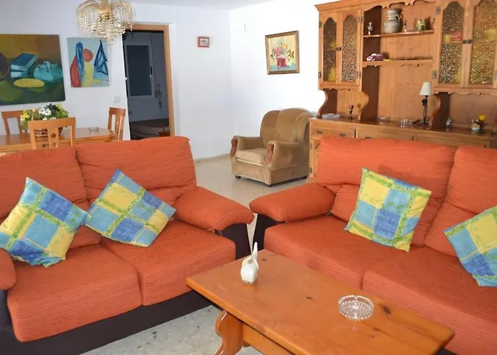 בית נופש Piscina Privado,12 Personasdenia דניה